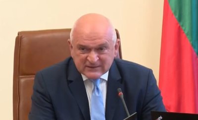 Димитър Главчев: Загубилите домовете си заради огъня ще бъдат настанявани и в хотели