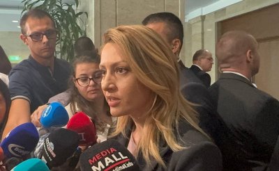 Рая Назарян: Не съм дала повод за отстраняването ми като председател на Народното събрание (ВИДЕО)