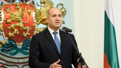 Президентът Радев избра новия служебен премиер