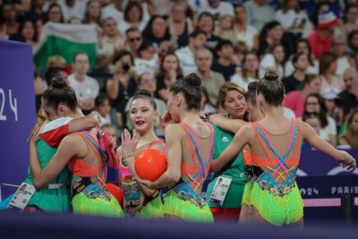 Четвърто място за ансамбъла на България по художествена гимнастика на Олимпиадата