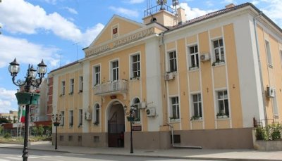 Разкриха скандални нарушения в община Козлодуй, включващи над 50 000 лв. за дрехи, козметика, ресторанти и др