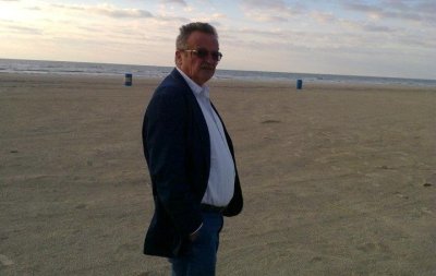 В памет на Николай Петев: И ето - седнал съм по риза на ръба на човечеството&hellip;