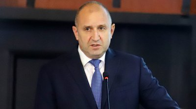 Румен Радев започва консултации с партиите за служебен кабинет