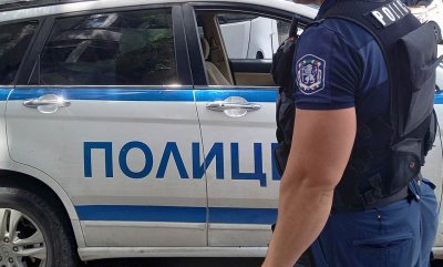 НАПРЕЖЕНИЕ В МОНТАНА: Майка и син нападнаха жена и раниха полицаи
