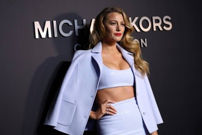 Ето как актрисата Блейк Лайвли отпразнува рождения си ден