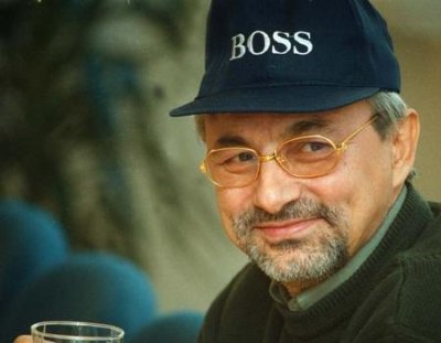 Догане, Догане, докъде се докара сам, сам се докара, такъв карабатак, овъртян около тебе, да те направи за пълен ташак