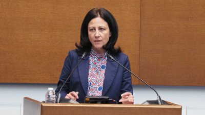 Депутатка от &bdquo;Възраждане&ldquo; уредила щерка си в елитна гимназия без достатъчен бал
