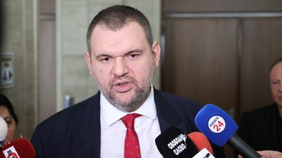 Делян Пеевски не се дава! Победителят във войната за ДПС става ясен в сряда!