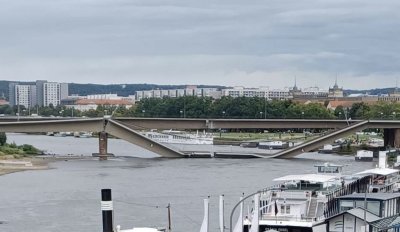 Важен мост се срути над река Елба в Дрезден