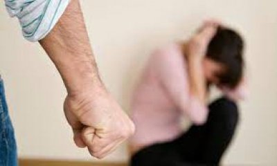 Арест в Шумен! Мъж пребил жена и я изхвърлил от дома им