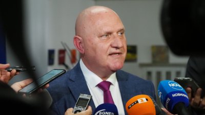 Галин Цоков: Заплатите на учителите трябва да останат на ниво 125% от средната работна заплата