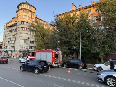 В кооперация в близост до Южния парк в София избухна пожар