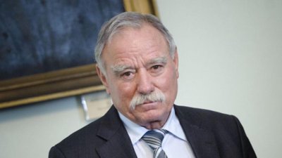 Космонавтът Георги Иванов с остър коментар към политиците след инцидента в Граф Игнатиево