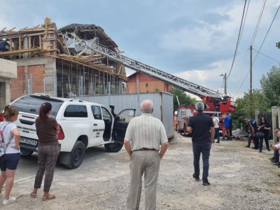 ТРАГИЧЕН РАЗВОЙ! Почина и вторият мъж от срутения покрив в Дивотино