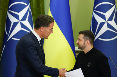 Новият шеф на НАТО Марк Рюте на посещението в Киев