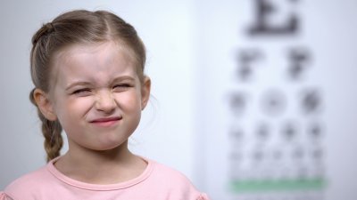Зрението на децата все повече се влошава: Всяко трето страда от късогледство