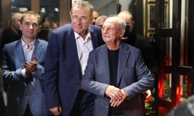 Доган почерпи в Кърджали с &ldquo;мечтата на диабетика&rdquo; и би шута на Хасан Азис!