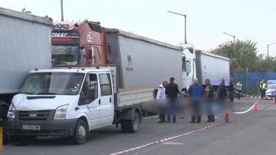 Нови разкрития за трагедията със затиснатите пешеходци между два товарни автомобила в Бургас