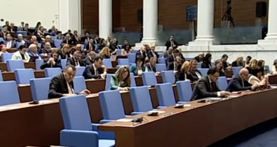 Шефът на МВР не дойде в парламента, депутатите бесни заради отказа му да се появи в НС