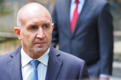 Адвокати скочиха срещу президента Радев заради ветото на закона за адвокатурата