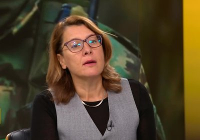 Националната предателка Весела Чернева, която вместо да е в ареста, днес пак реши да се прави на умна в ефира на NOVA
