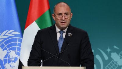 Радев: Ние в никакъв случай не трябва да слизаме на нивото, на което се развиха събитията в РСМ