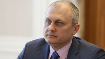 Мундров с последна информация за процеса по удостоверяване на машините