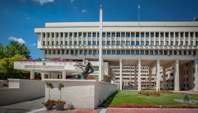 МВнР: Установен е контакт с единия от издирваните българи във Валенсия