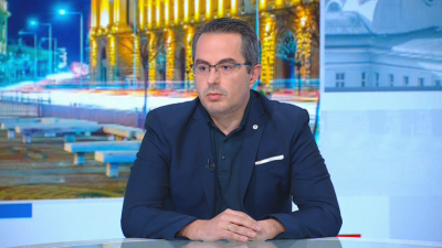 Явор Божанков разпространи клип със сина на Цончо Ганев от &ldquo;Възраждане&rdquo;, обяви го за гей!