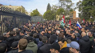 Президентът на Абхазия заяви, че ще подаде оставка