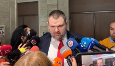 Пеевски: Кики го боли, когато му се казва истината! Призна си, че Бойко Рашков го държи с компромат! (ВИДЕО)