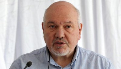 Проф. Александър Маринов: България трябва сама да намери решения на своите проблеми