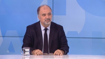 Найден Тодоров: Внимавам какво разписвам, подвеждат премиера