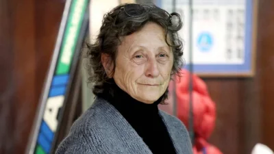 Нешка Робева към актьора Георги Златарев: Ще Ви сритам по епилирания задник и там където сте скътал ненужните си атрибути....
