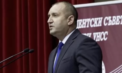 Президентът Радев: България предлага нови възможности за младите хора