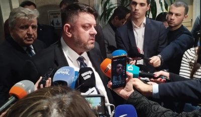Атанас Зафиров: Наталия Киселова е най-подходящият кандидат за председател на НС