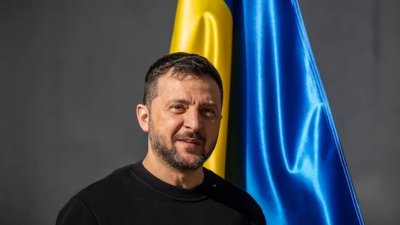 Украински депутат: Зеленски иска да продължи войната, проси оръжие и манипулира чуждата преса