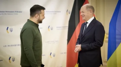 Spiegel: Шолц пристигна в Киев за преговори със Зеленски