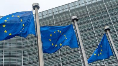 Bloomberg: Европа се страхува от наплива на бойци от ВСУ и контрабандата на оръжие след края на конфликта
