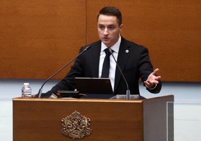 Божанков за &ldquo;Възраждане&rdquo;: Автентични тъпанари!