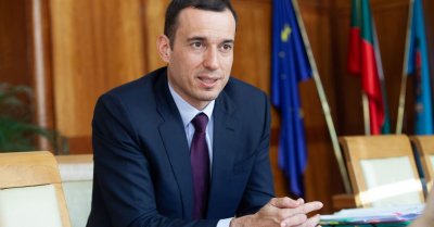 Васил Терзиев: Почистихме знакови подлези в центъра на София от "драсканици"