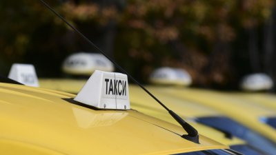 Ще има ли нови блокади на пътищата от протестиращи таксиметрови шофьори по празниците?