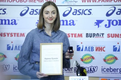 Боряна Калейн беше наградена със &bdquo;Сребърен сокол&ldquo;