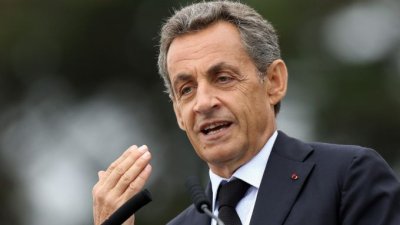 Бившият френски президент Никола Саркози е осъден за корупция