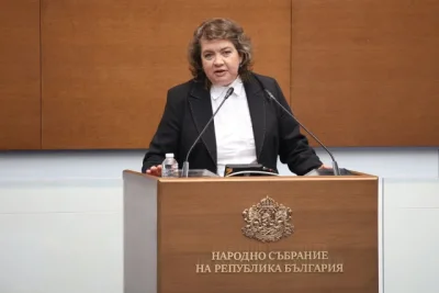 РАЗГЕЛЕ! След 11 опита парламентът си избра председател!
