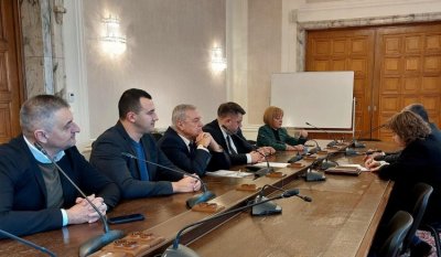 На среща с председателя на НС: БСП-Обединена левица с позиция за единственост на Българската православна църква - Българска патриаршия