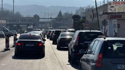 Засилен трафик в посока Гърция