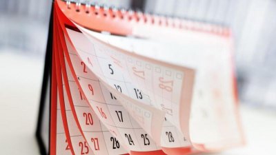 Ето кога ще почиваме през 2025: Празници и дълги уикенди
