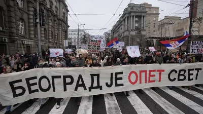 Студентски бунт в Сърбия: Протест срещу бездействието след трагедията в Нови Сад