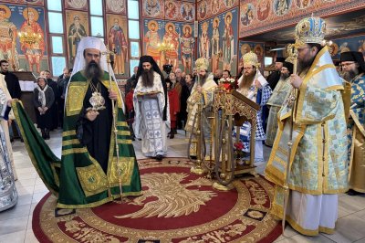Патриарх Даниил положи началото на разширение на църковен център в "Младост"